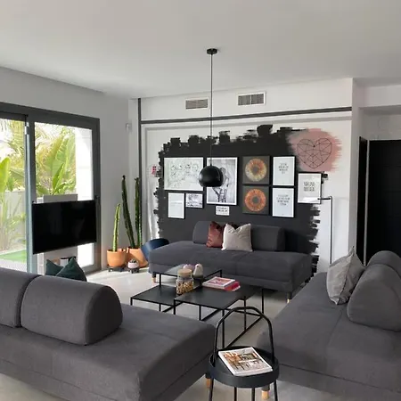 Ebli Corner San Miguel de Salinas